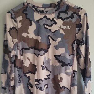 KUIU Camouflage Long Sleeve Shirt